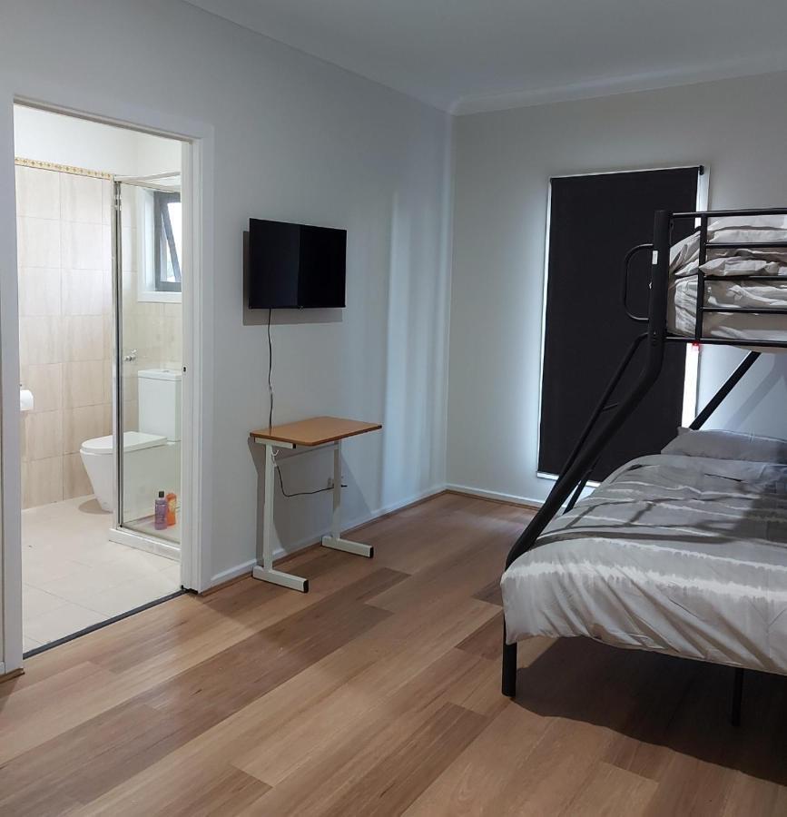 Maruve Guesthouse 12 Min From Melb Airport Melbourne Kültér fotó